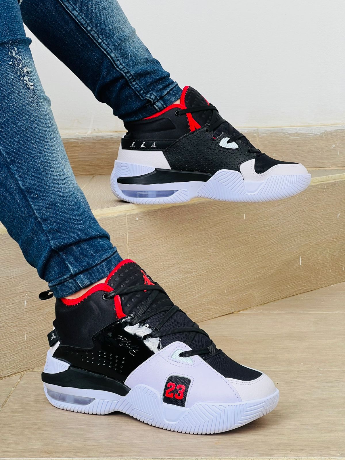 JORDAN 23