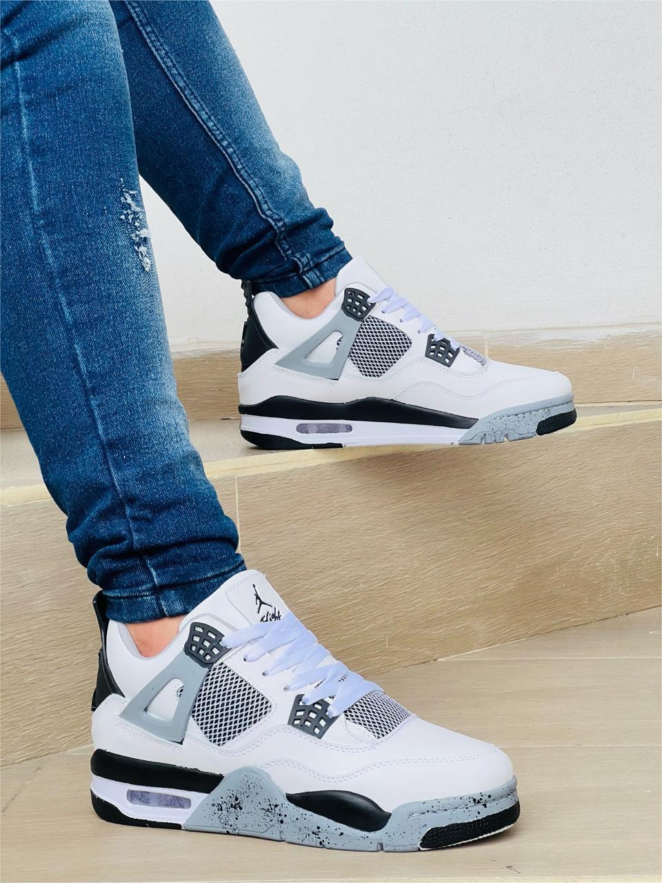 RETRO 4 DE CABALLERO